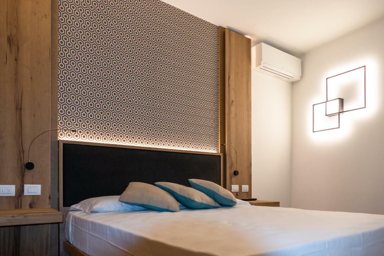Porto Vecchio Appartamenti Lazise Dış mekan fotoğraf